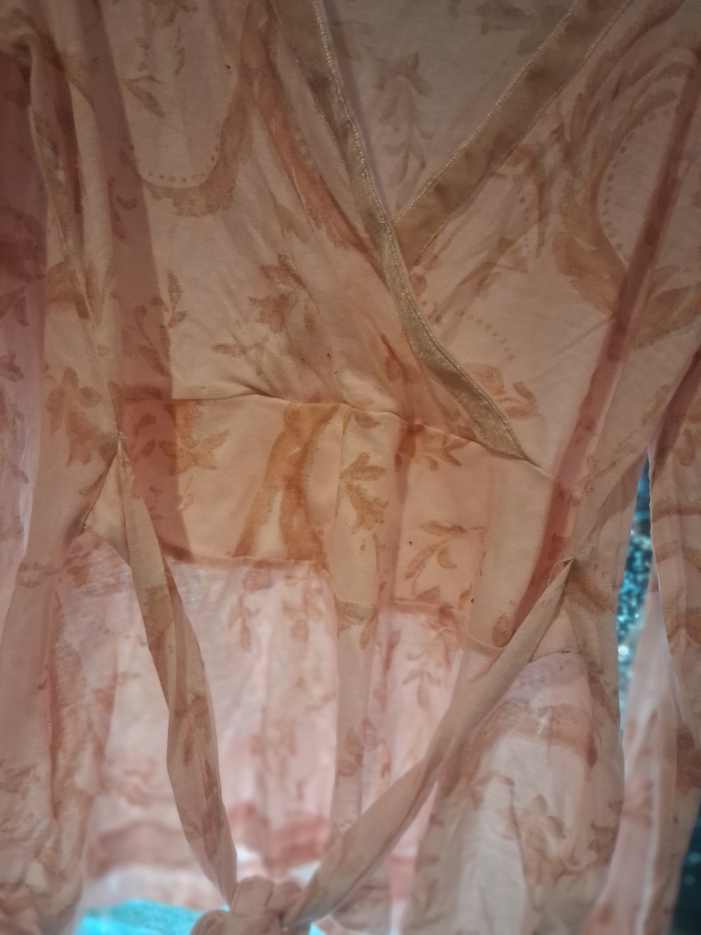 Banana Republic Sheer Floral Tie-back in Light Pink NWOT